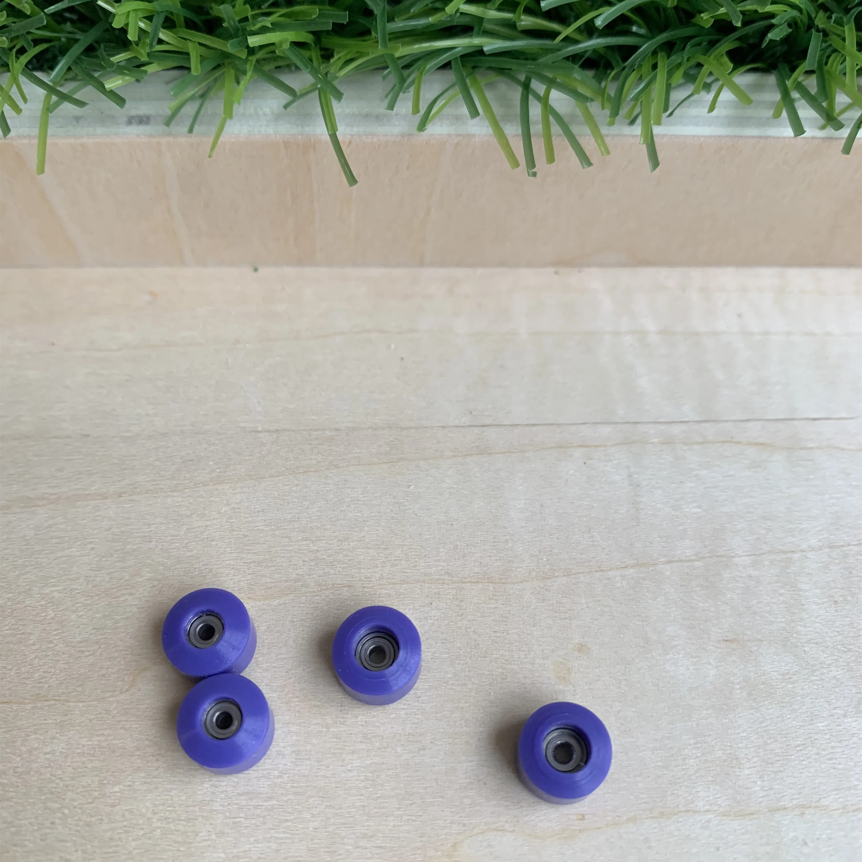 High speed bearing finger skateboard wheels fingerboard wheels