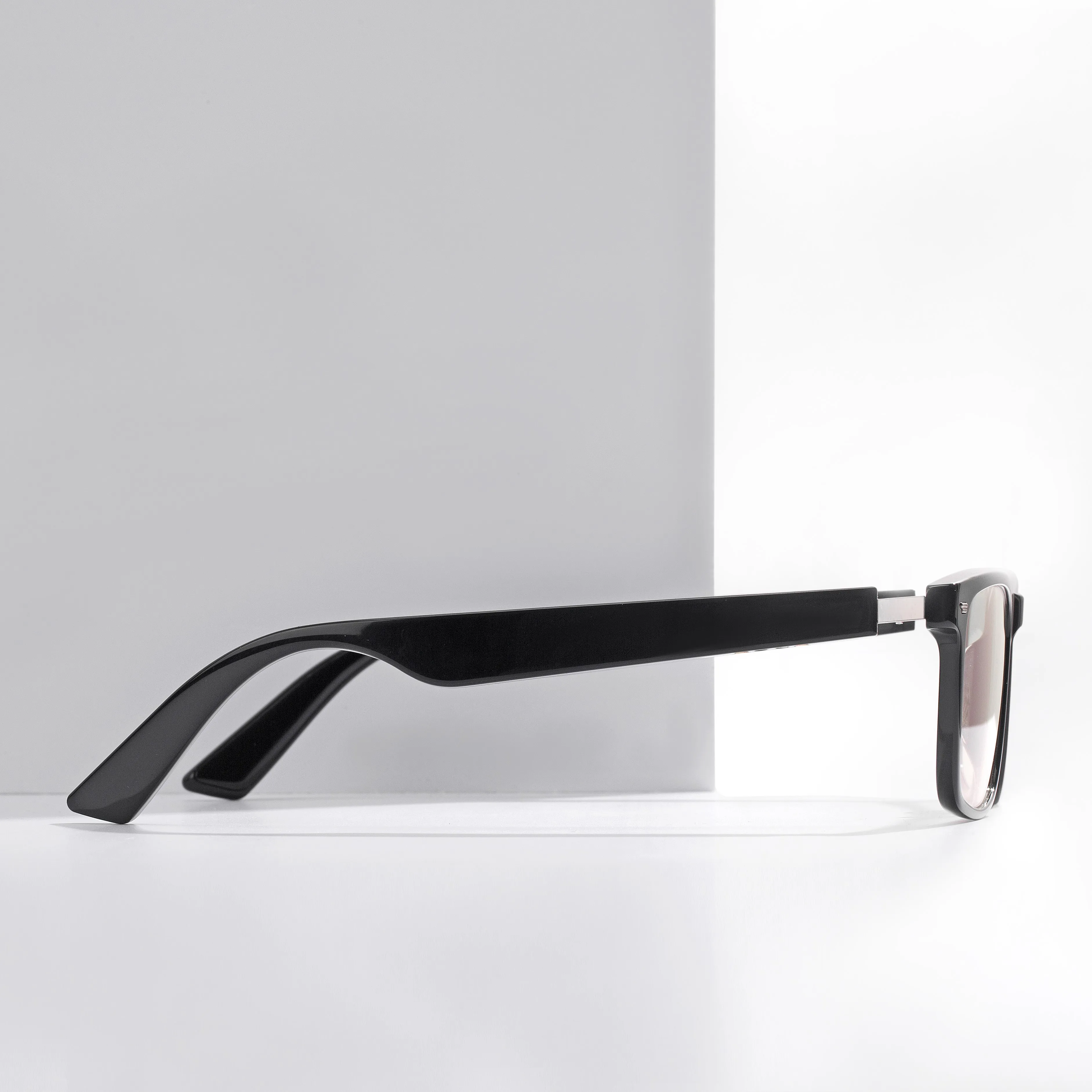 CNW New Design Smart Anti-blue light Glass Virtual Reality Games 3d Ar Daily Wear Blue tooth WIFI earphone glasses