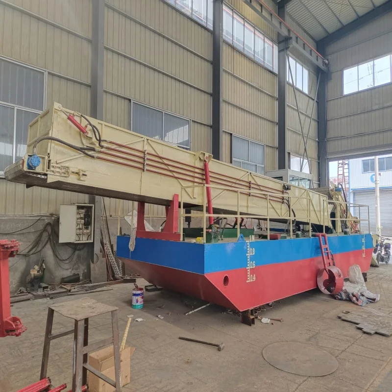 The fully Automatic Waterweed harvester has a total power of 80kw and can be transported in containers