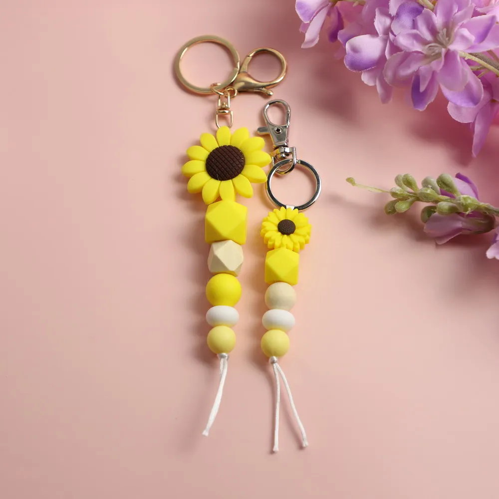Fashion Summer Candy Colored Silicone Beads Parent-child Keychain Cute  Sunflower Pendant Mommy And Me Family Keychain