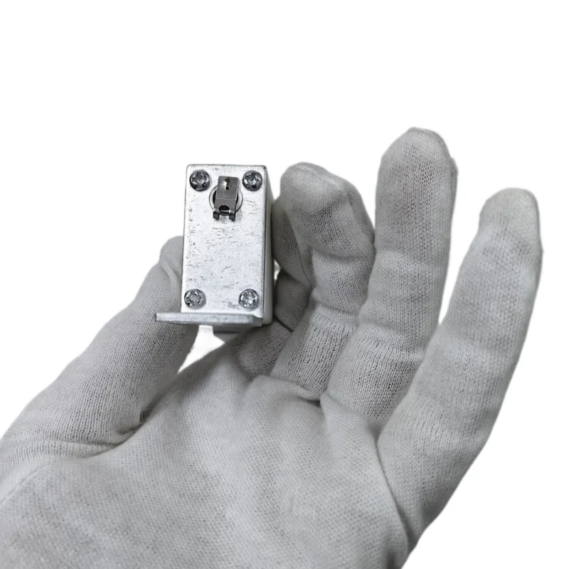 Low arc voltage fuse 170M1372 FUSE SQUARE 315A 700VAC High Speed Fuse