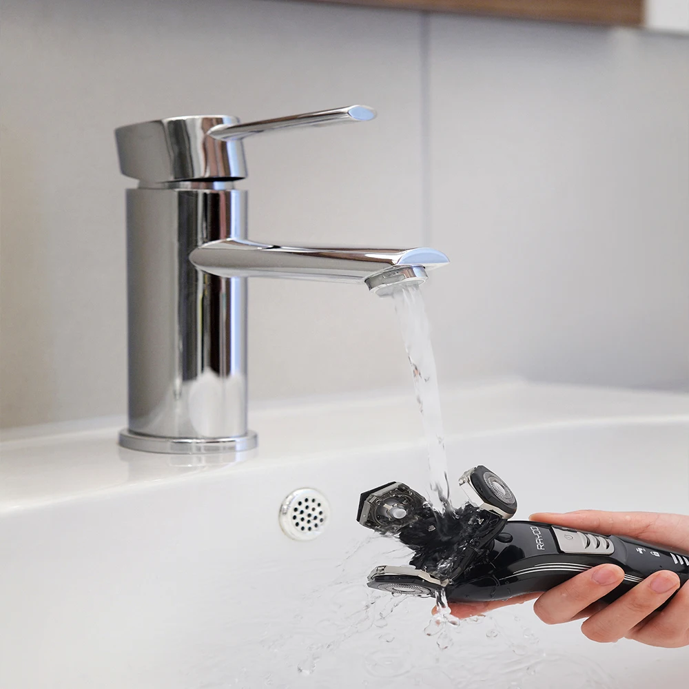 2022 Лучшая цена перезаряжаемая моющаяся электробритва USB для путешествий