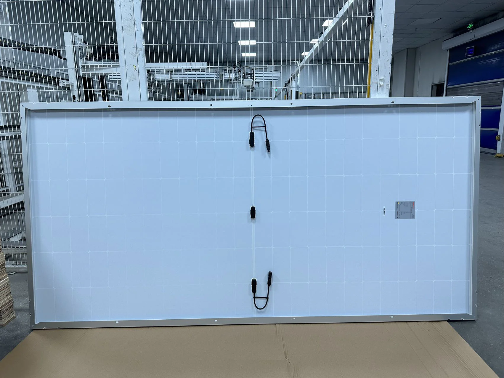 Powitt solar LB series bifacial solar panel double glass 565W 560W 575W 570W 580W solar panel with 30 years warranty