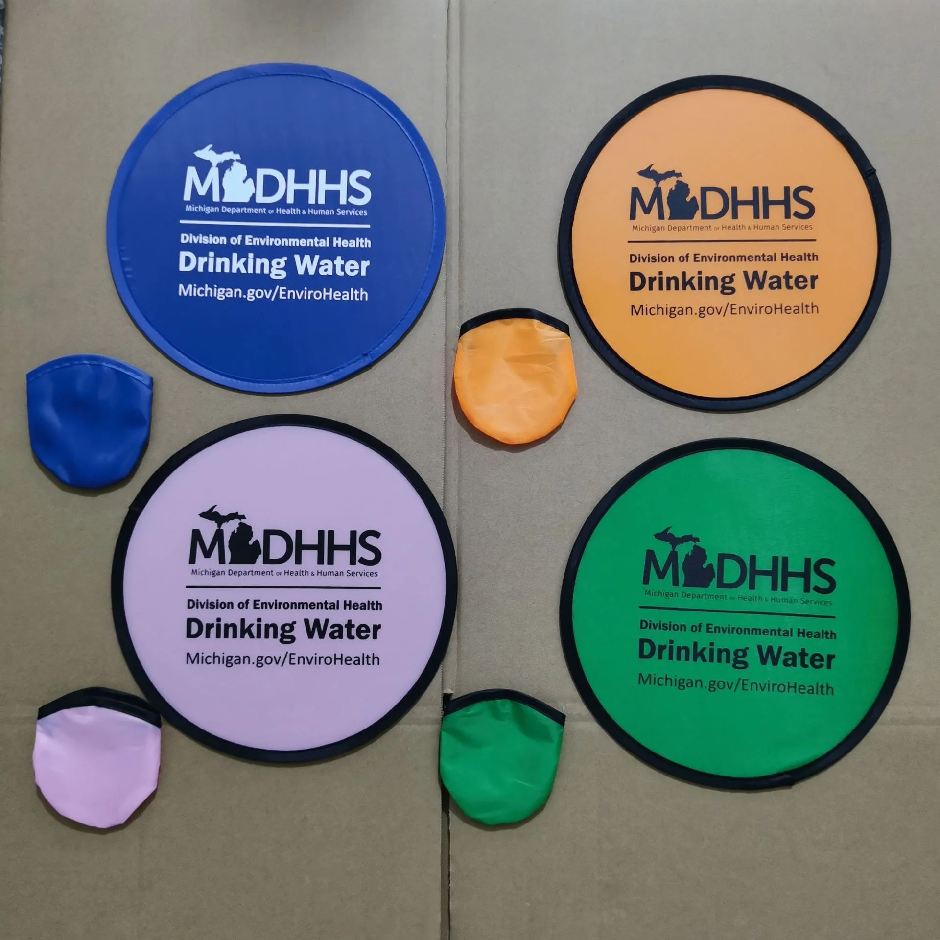 Wholesale Customizable Sublimation Promotional Nylon Plain Foldable Round Pop Up Flexible Flying Disc with Pouch