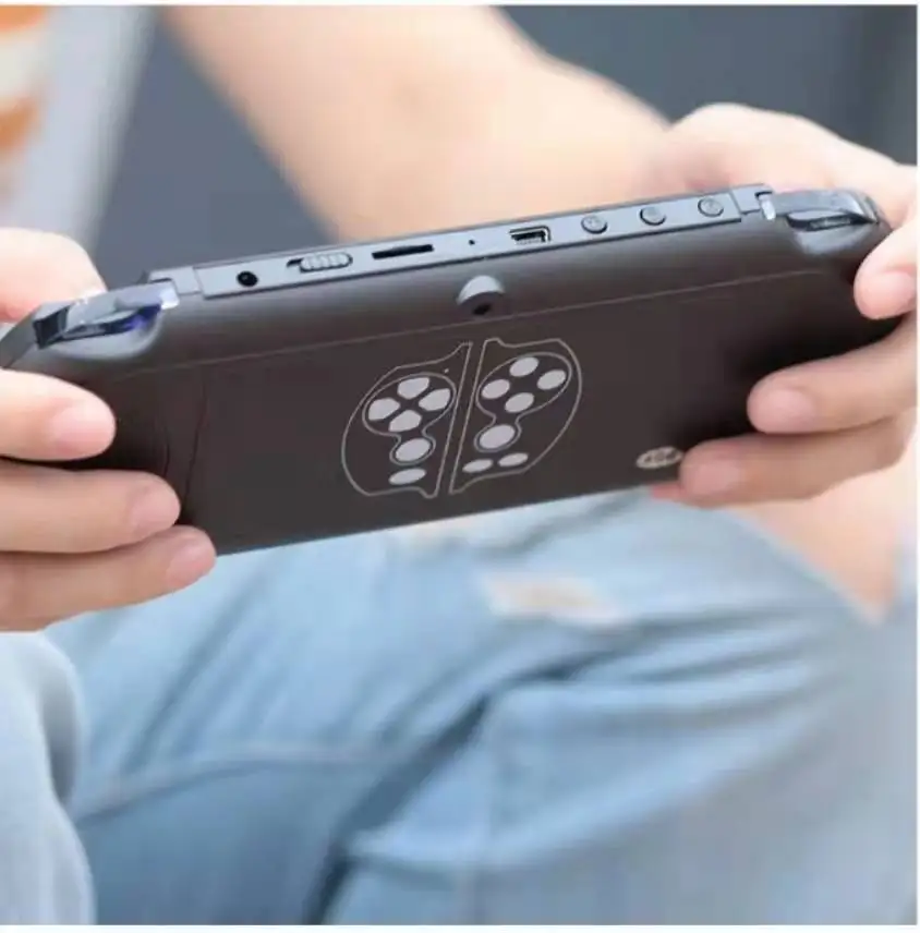 Wholesale Price X19 Support TF Card 4.3 inch Portable Video Handheld Game Console Player Built-in 10000 Games With Controller