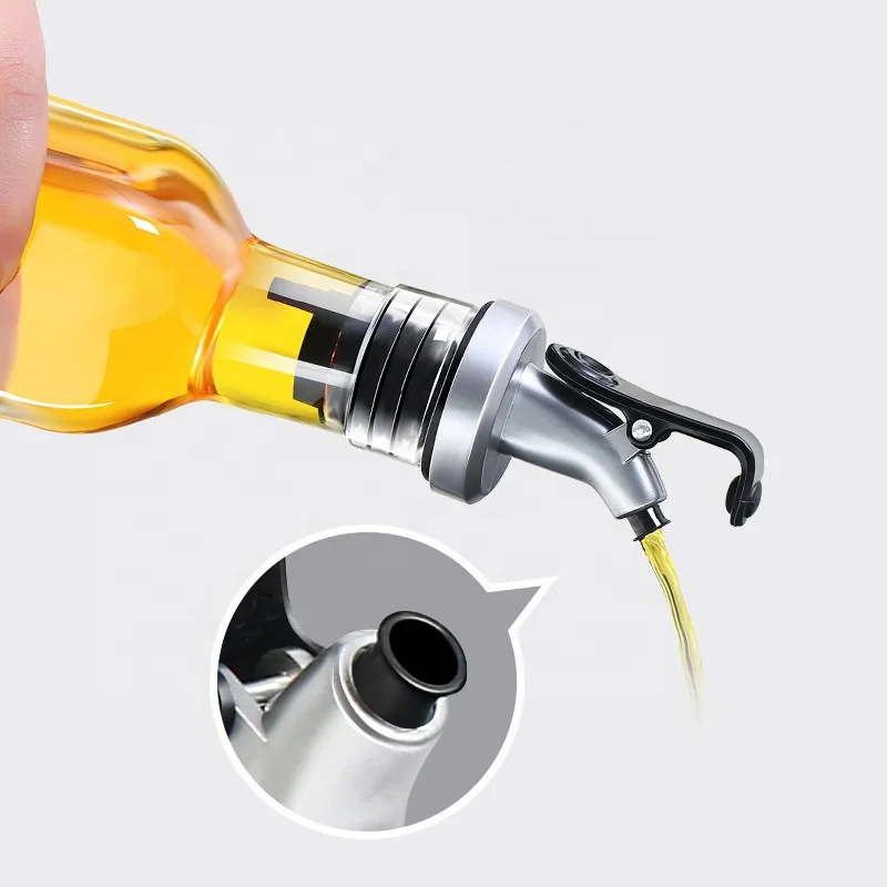 Creative Solid-Liquid Glass Kitchen Seasoning Box Oil Vinegar Seasoning Bottle 4 PCS Kitchen Seasoning Bottle Set