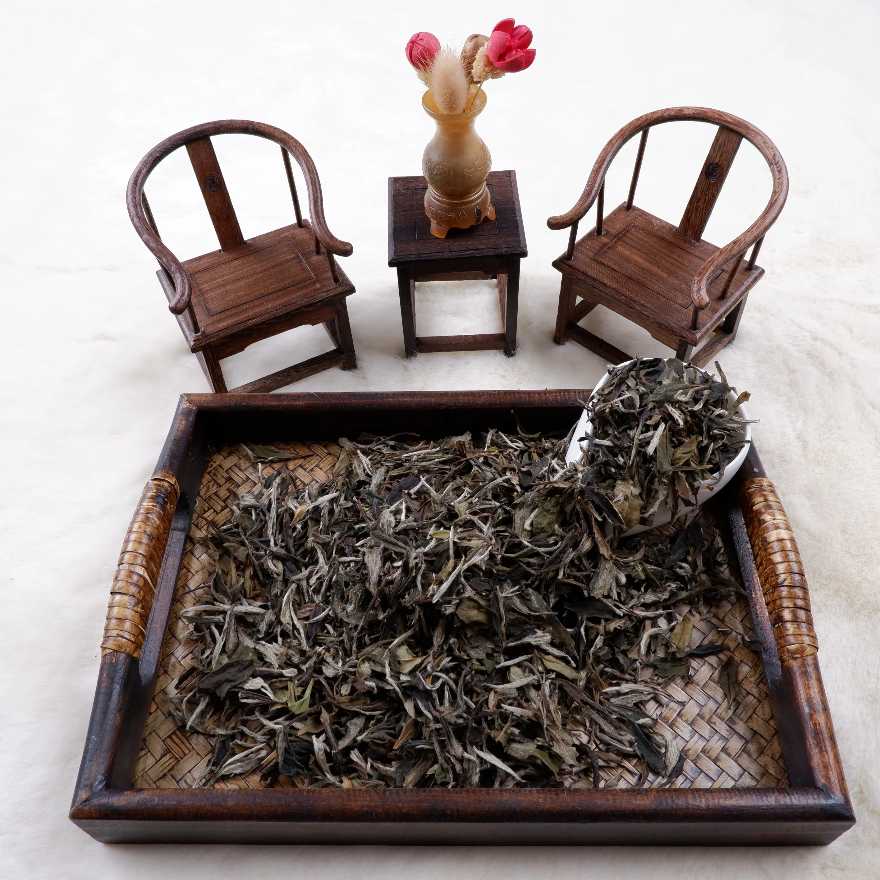 Китайский листовой чай Fuding Старый белый Bai Mu Dan пион