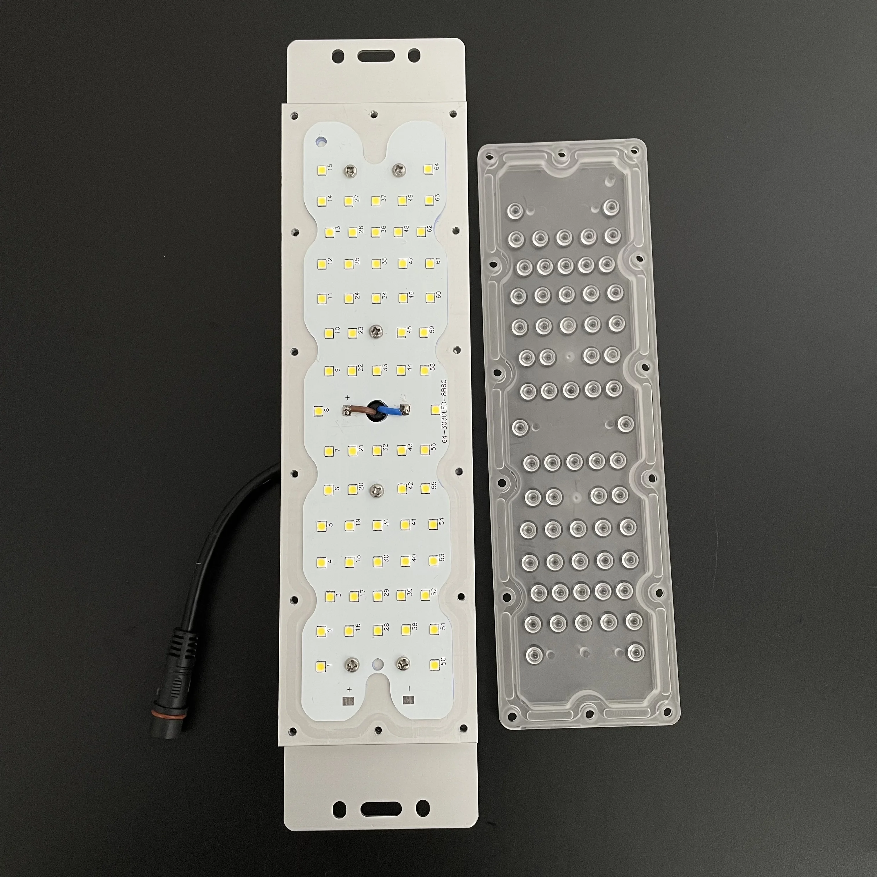 80X150 degree popular 64 led 50 watts module Vertical plastic led light lens