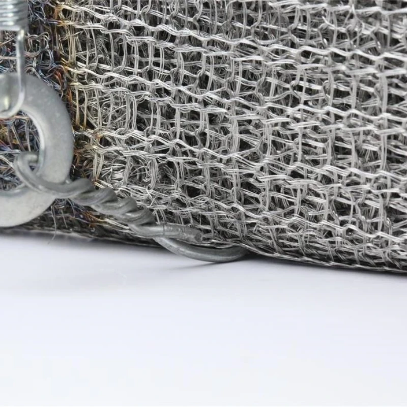 Finished mats made of high-temperature-resistant materials, shaped mats are used in the Forenta 392SCSY machine.