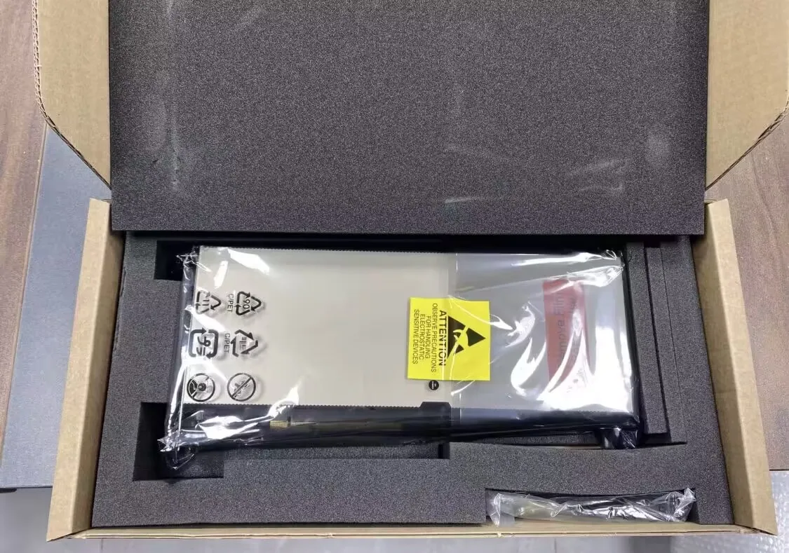 Brand new N-VIDIA Quadro M6000 24GB 3072cores 24GB GDDR5 384-bit Up to 317 GB/s 250W PCI Express 3.0 x16 graphic card GPU