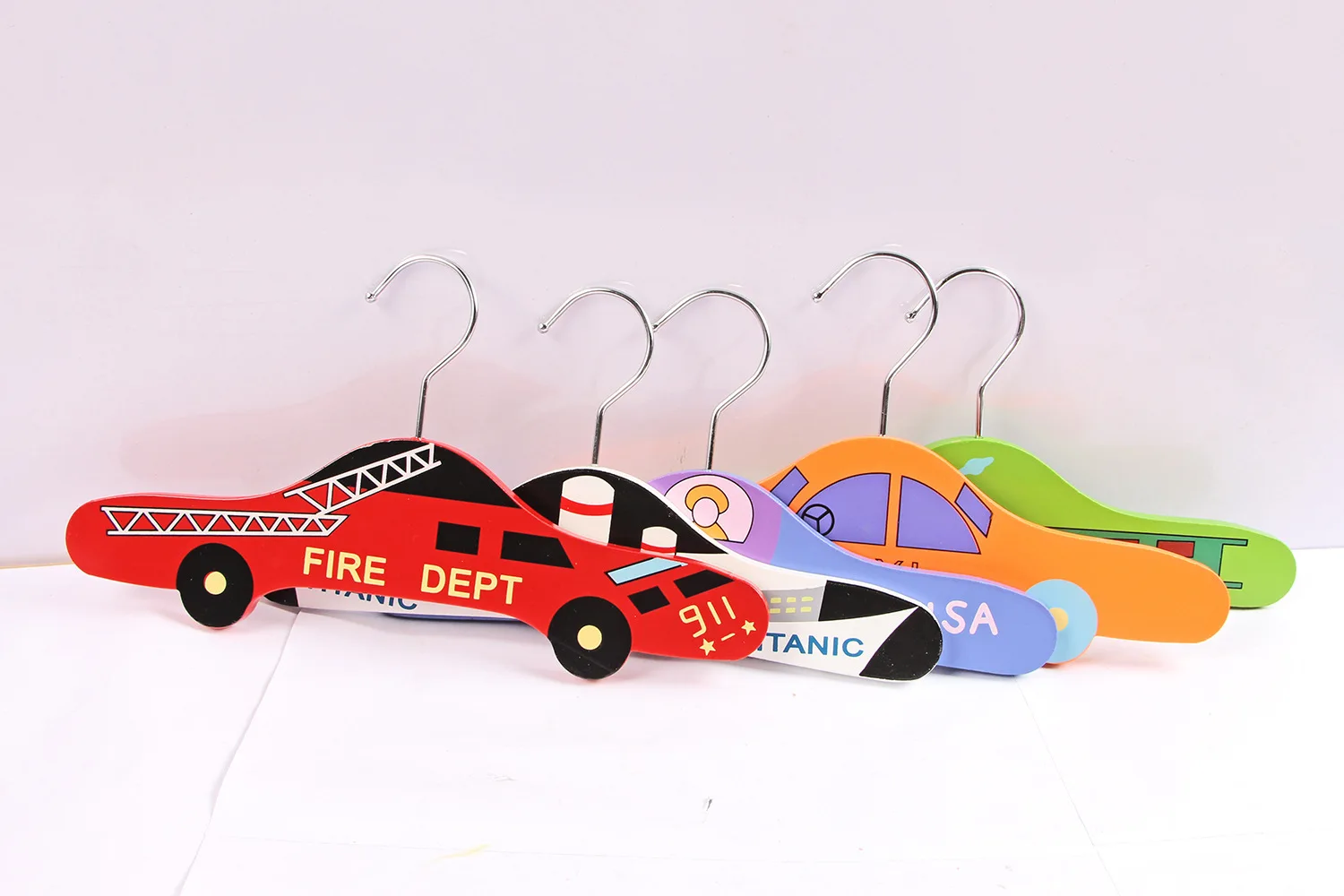 interesting Cartoon animal Wooden hanger for kids