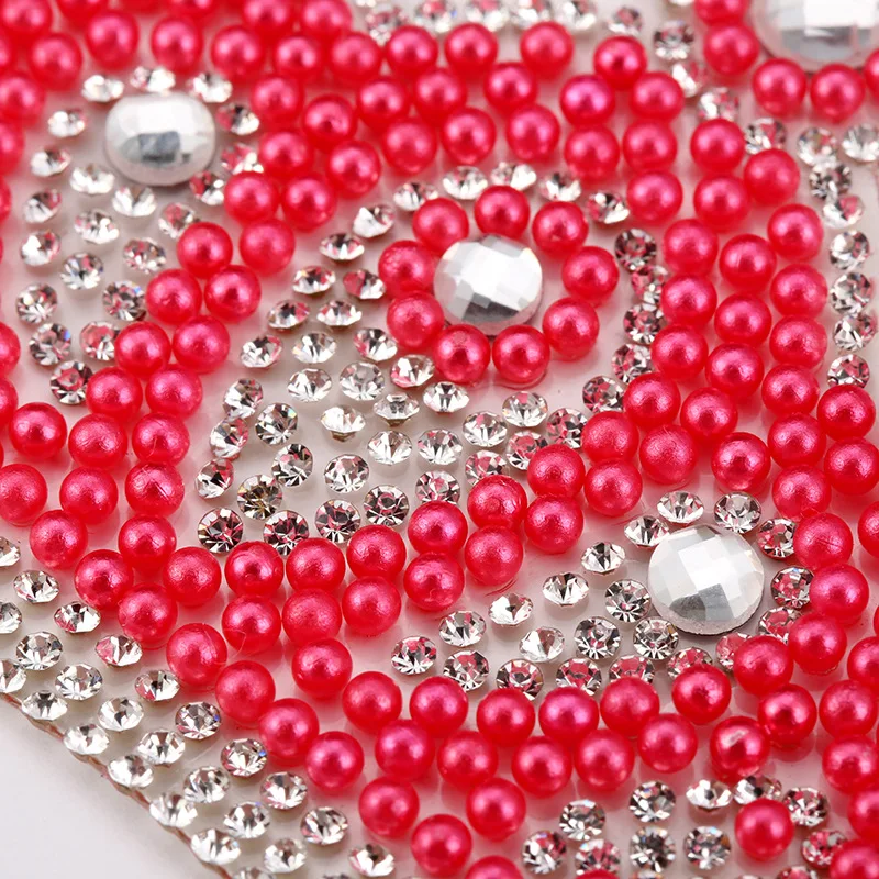 Custom Fashion Quality Pearl Crystal Rhinestone Crown Patches Iron Clothes Applique Beaded Patch