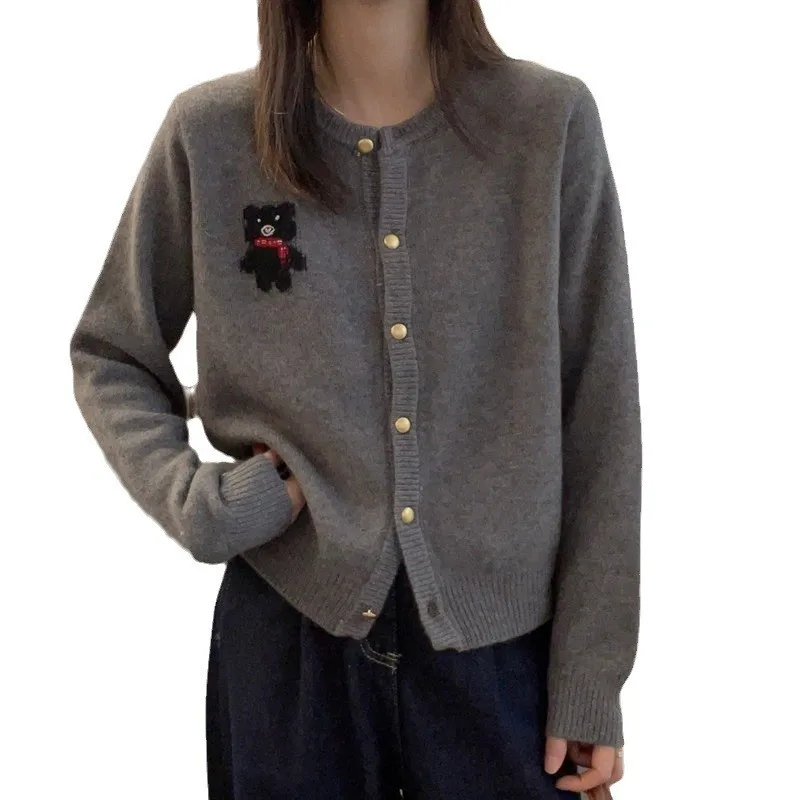 Spring new arrival fashion lady crew neck long sleeve loose fit bear print thin sweater coat