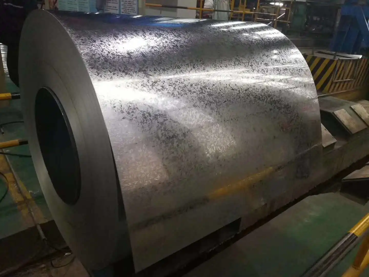 Best price iron metal roofing sheet galvanized steel zinc plated for construction material 0.12mm,0.13mm.0.14mm,0.15mm,0.16mm