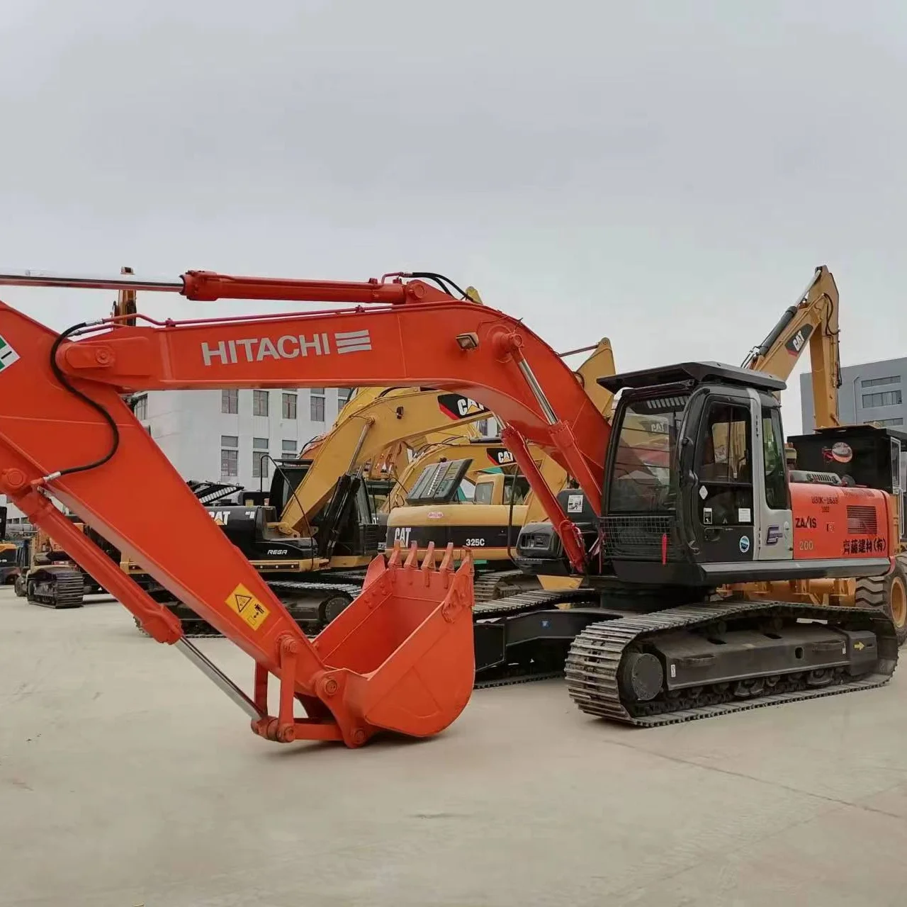 20 tonne Japan used hitachi zaxis 200 excavator zx200-3 zx200-5 ZX200-3G in excellent performance