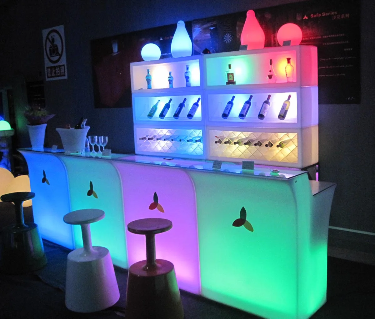 Wholesale Bar Furniture Nightclub Bar modular Counter table Led Bar Display Counter With Stool