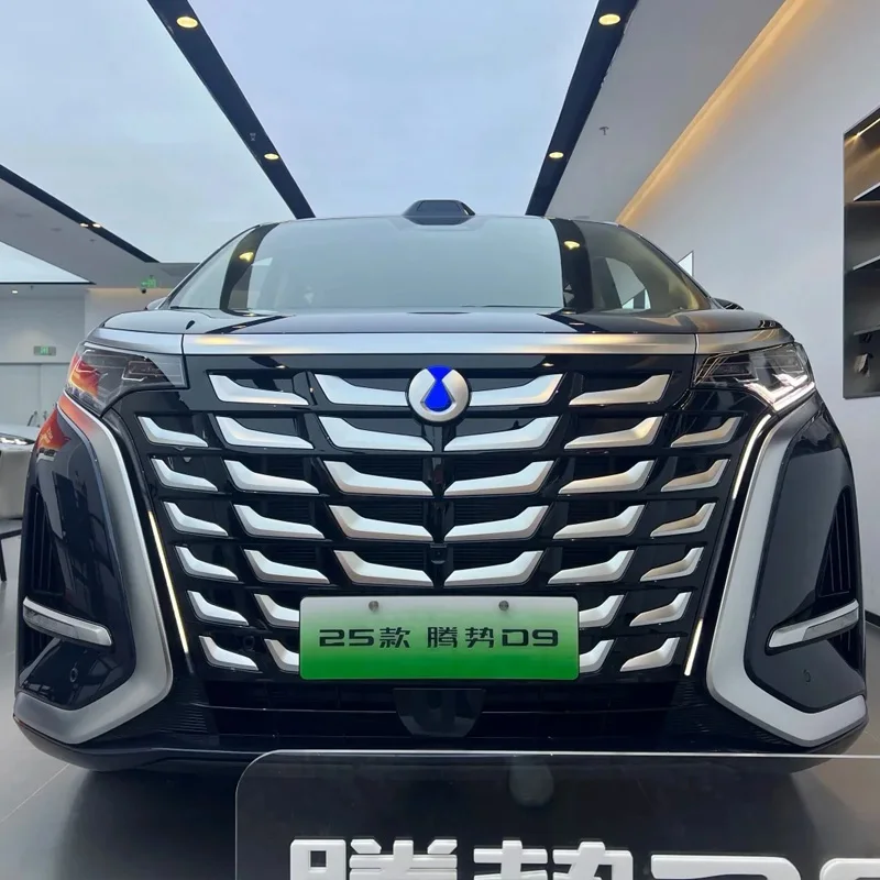 Plug-In Hybrid Large Mpv Denza D-9 Dm 2025 Smart Driving Version 1020mmfour-Wheel Drive Premium Model