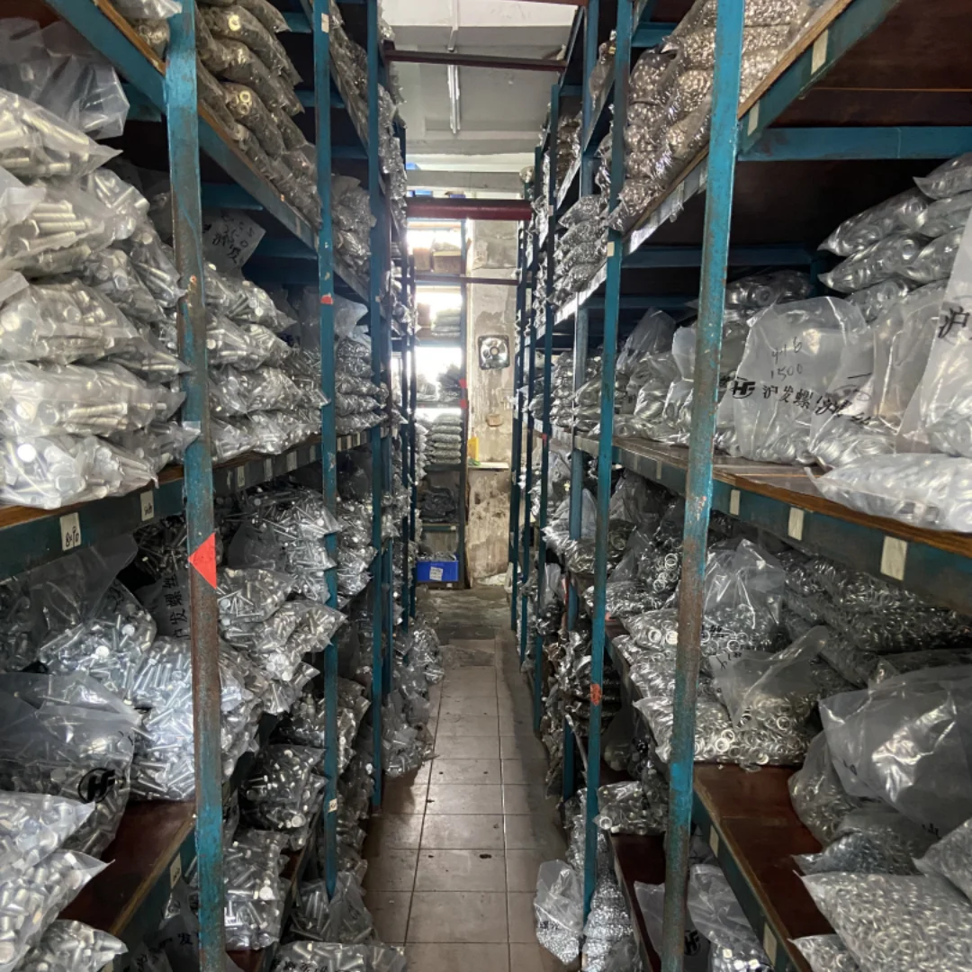 Крепежные детали для токарного станка