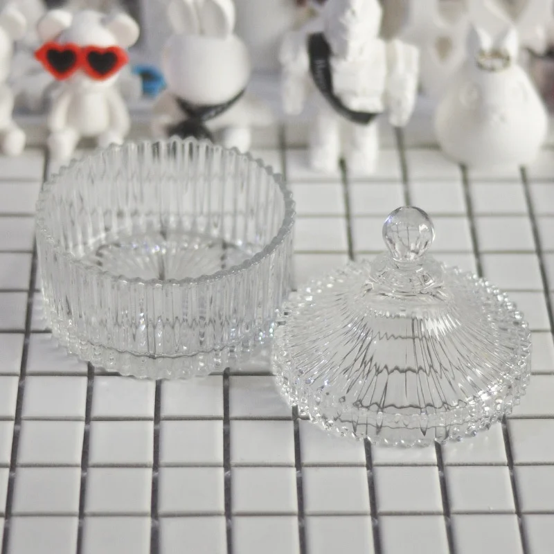 Decorative Glass Candle Jar With Glass Lid Custom Transparent Color Empty Glass Candle Holder