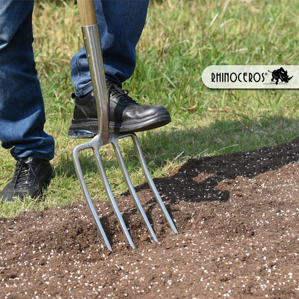 
Heavy Duty Stainless Steel Classic D handle Garden Digging Fork 