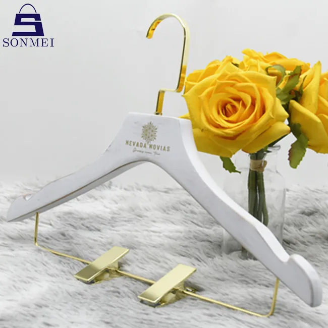 wood skirt hangers ,.jpg