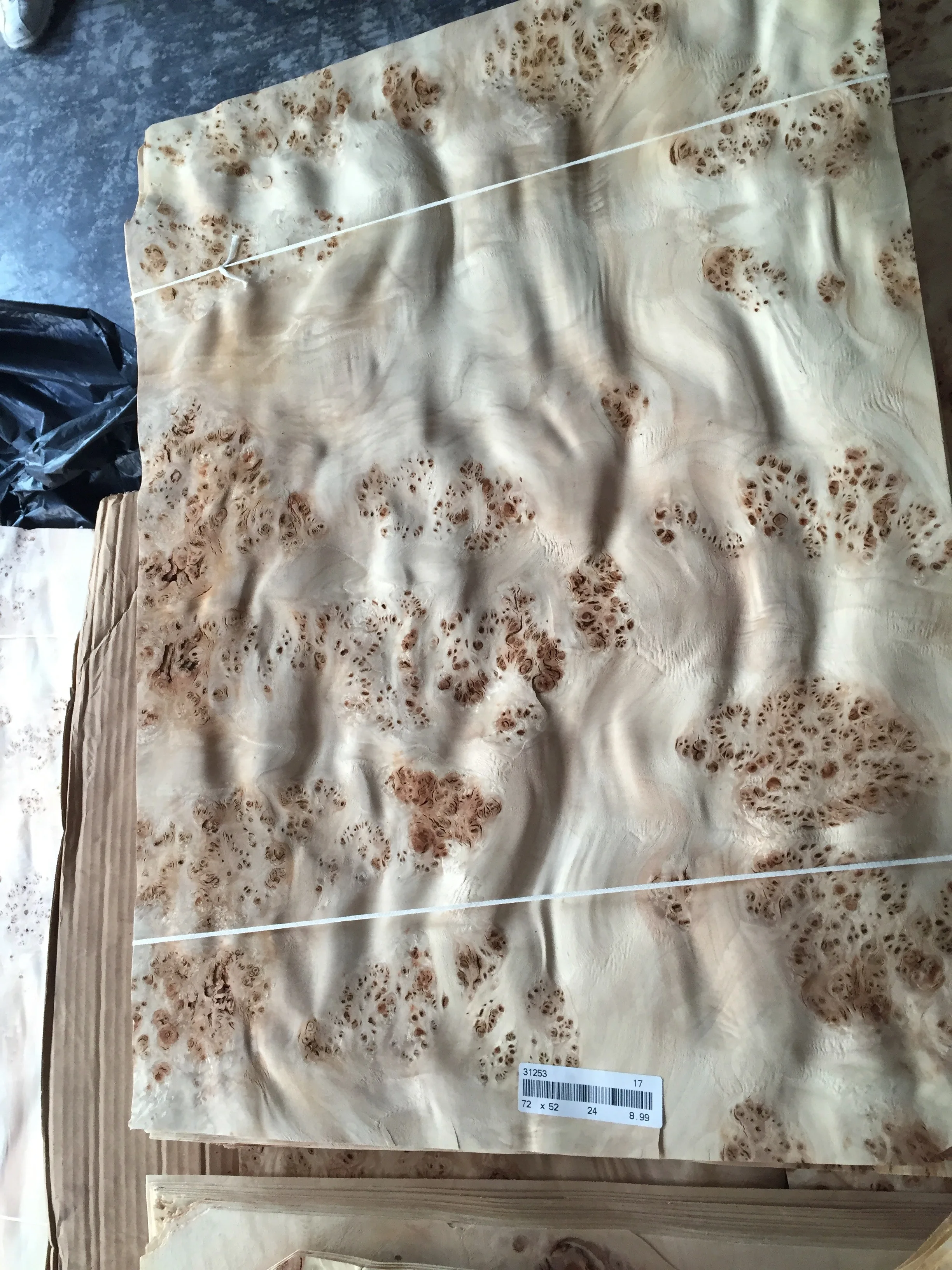 Exotic Romania Mappa Burl Wood Veneer for Interior Decoration