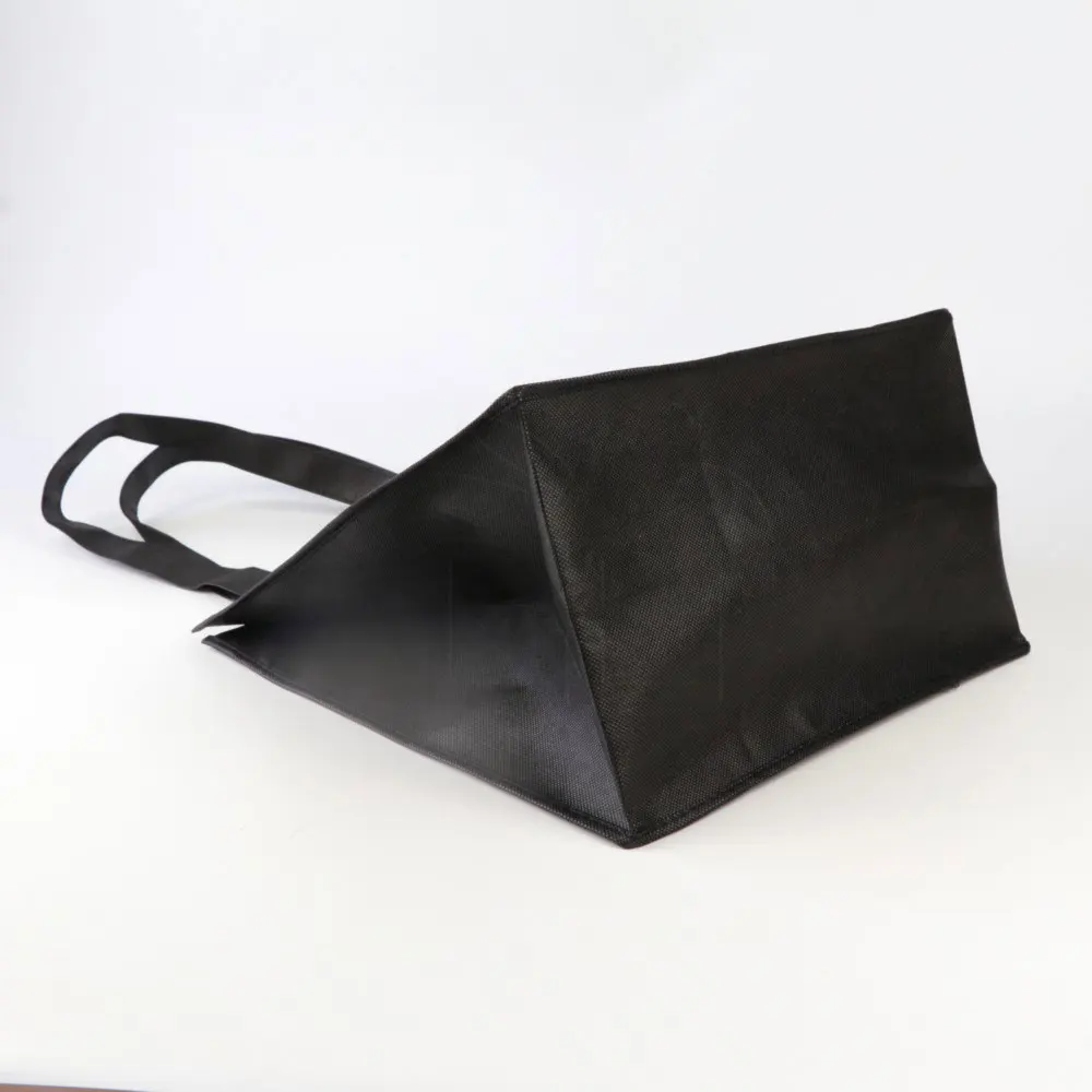 Low MOQ  Reusable Eco Non-woven Recycled Grocery Promotional PP Non Woven Tote Shopping Cloth Bag With Custom Logo Print