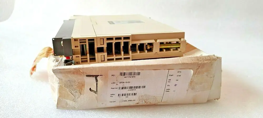 J-AOM10 аналоговый выходной модуль YAMATAKE 24VDC 480mA один год гарантии