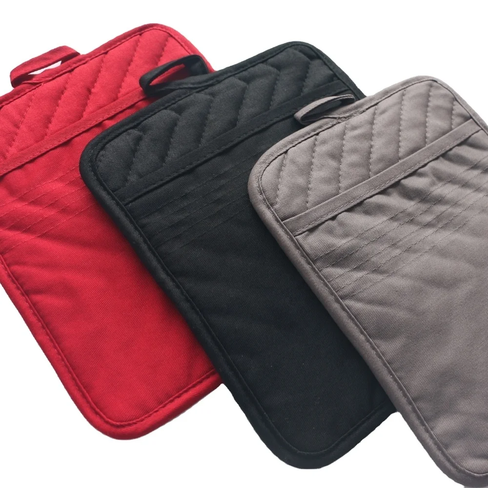 Ready to Ship Item Kitchen Use Heat Resistant 100% Cottton Christmas Red Pot holder with pocket