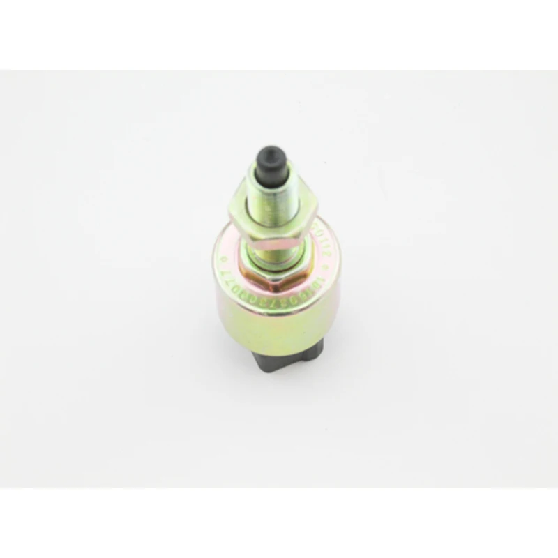 FOTON Brake light switch 1D16937300077
