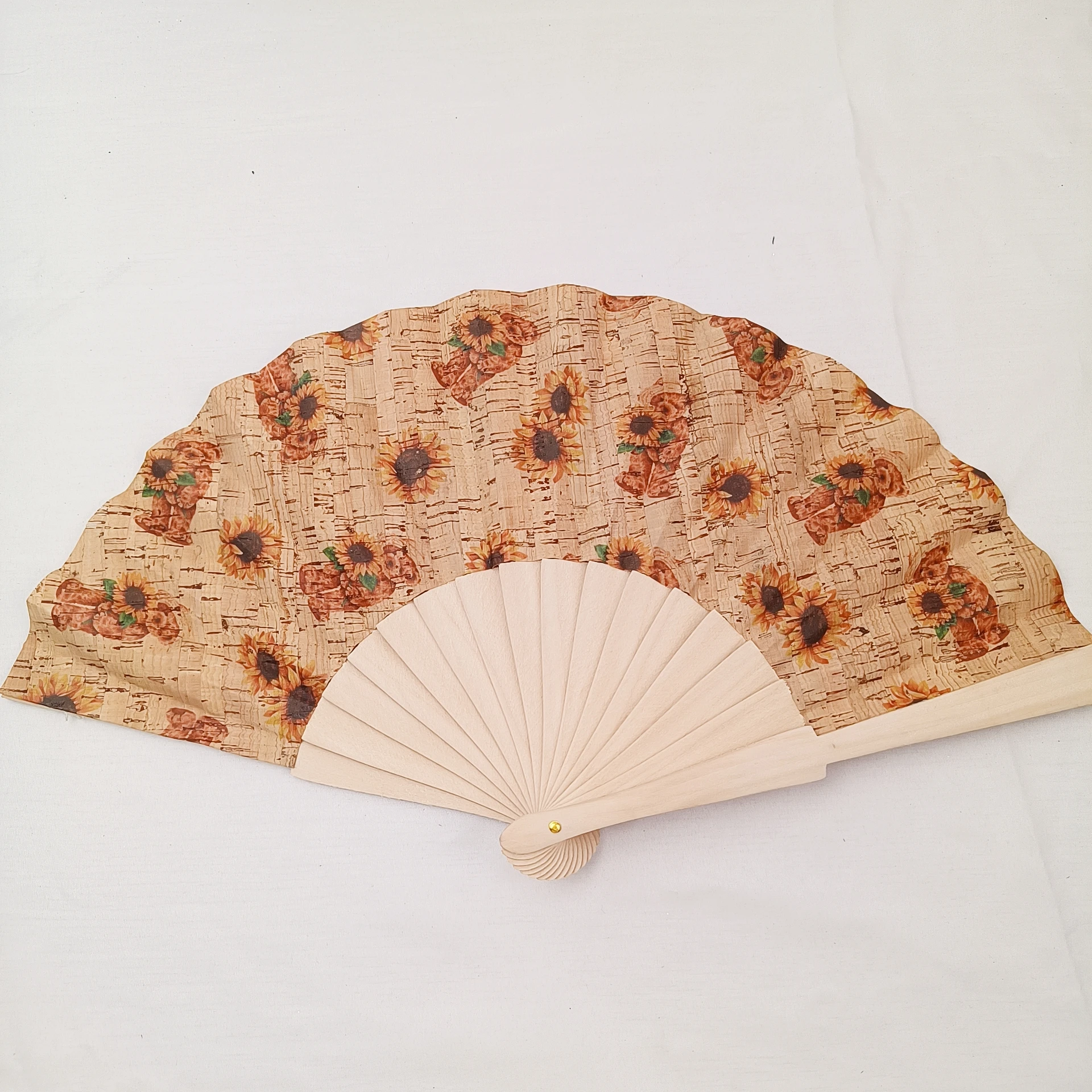 23cm Wedding Classic Cork Hand Folding Fan in Wholesale Wooden Folding Gift Spanish Style Retro Bark Hand Fan