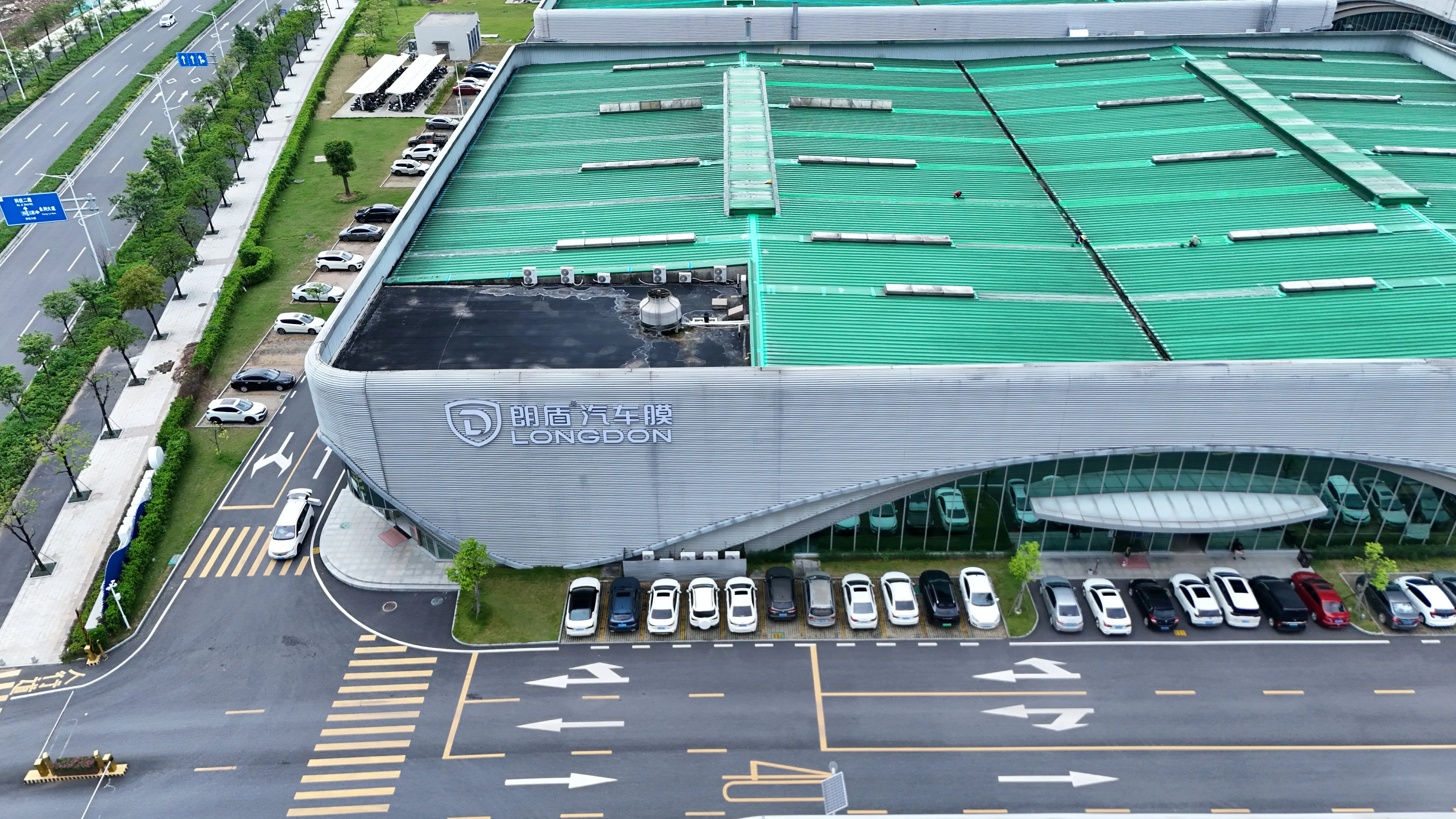 Top quality 10 years warranty PET Heat Rejection UV proof sand proof  secret protection Nano Ceramic Solar window tint for cars