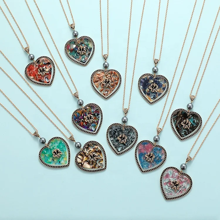 
Ladies Custom Luxury Jewelry Sets Women Wedding Heart-shaped Hawaiian Acrylic Necklace Earrings 