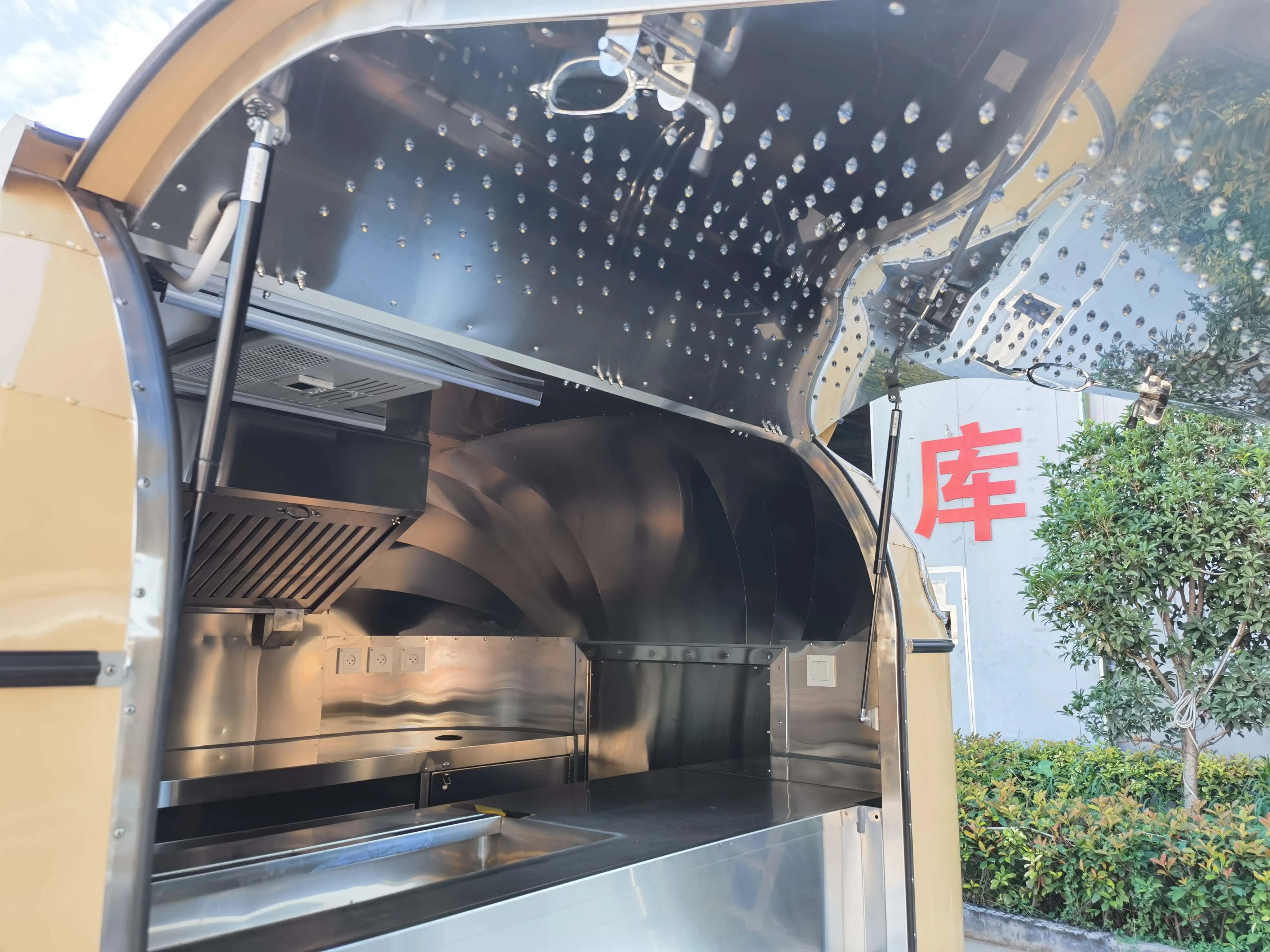 Stainless steel fully equipped food trailer kiosk shopping center and mobile fast food truck export to Israel