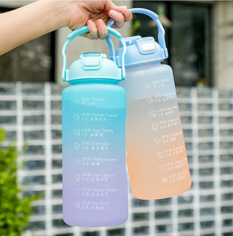 Двойная пластиковая летняя бутылка для воды со шкалой Большая вместительная чашка Высококачественная Спортивная занятий спортом на открытом воздухе