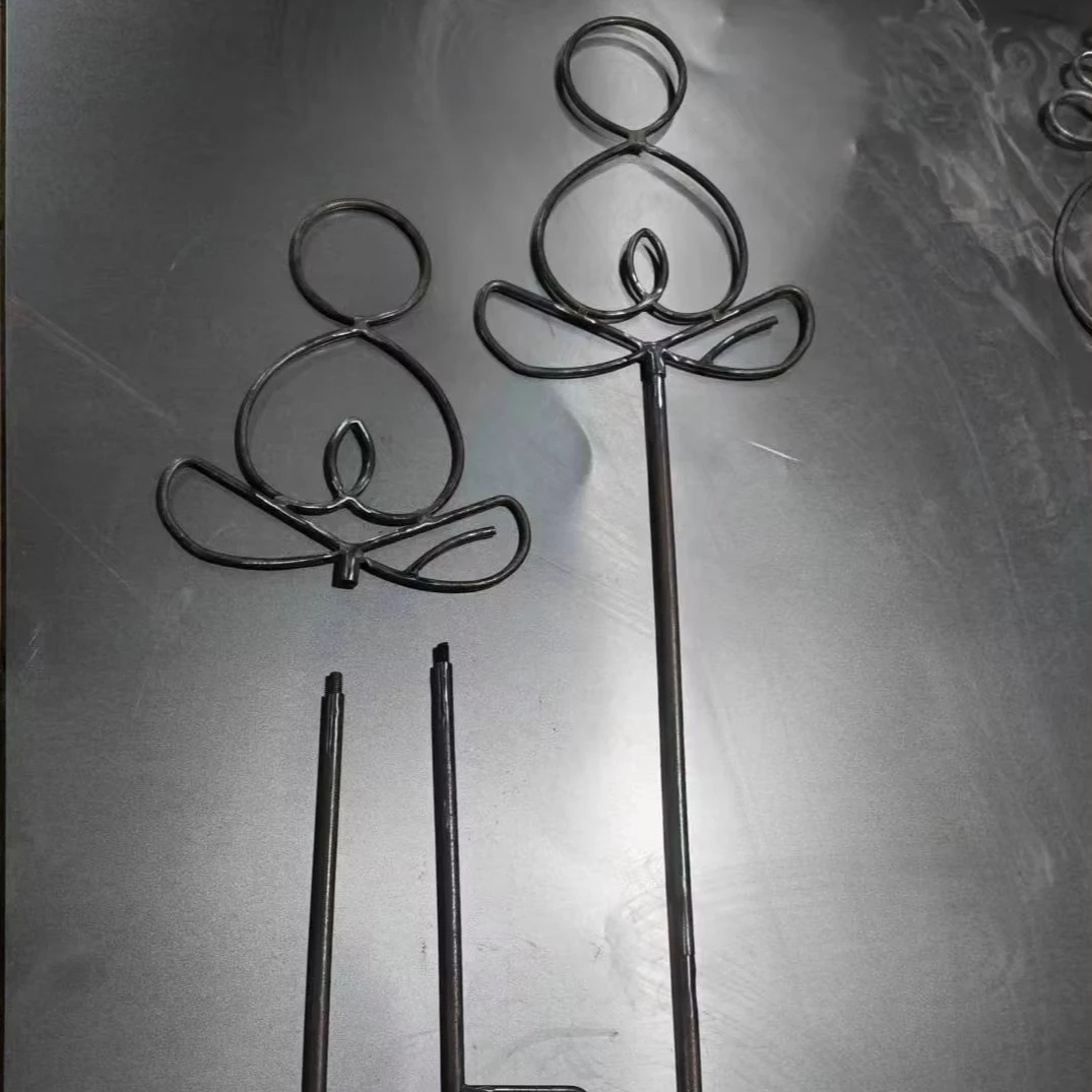 Adjustable  Metal Shepherds Hanger Hook Garden Stake Pole for Grass Use