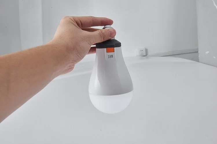 High Quality B22 E27 Emergency LED Light Bulb Lamp for Decorative