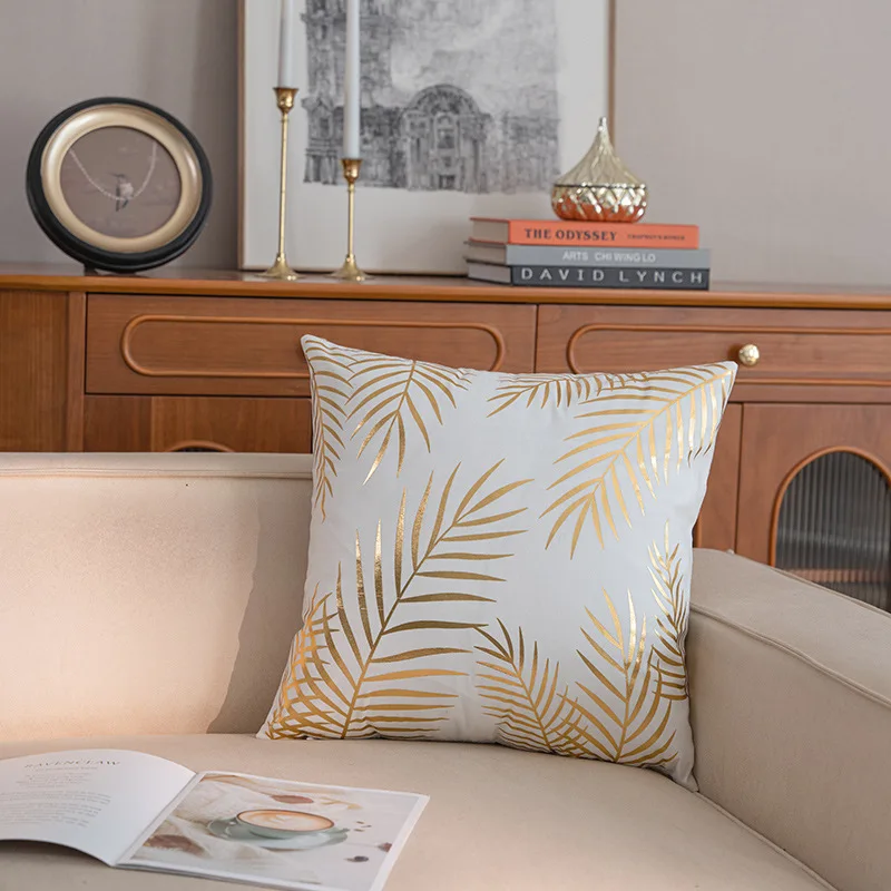 18x18inch Gold Queen Crown Soft Plush Throw Pillow Covers Cushion Pillowcase Decorative for Couch Sofa Living Room