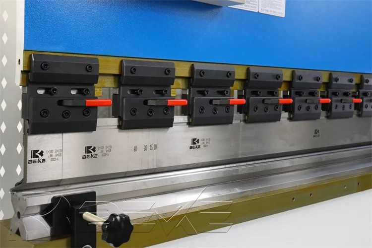 WC67K nc control 160t5000mm servo bender press brake machine with Iro sheet TP10S bending machine