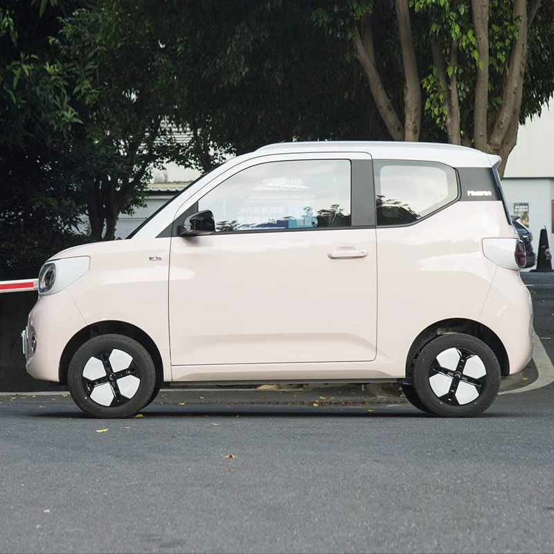 Wuling Hongguang Mini Ev 2024 300km New Energy High Speed Electric Vehicle Direct wholesale