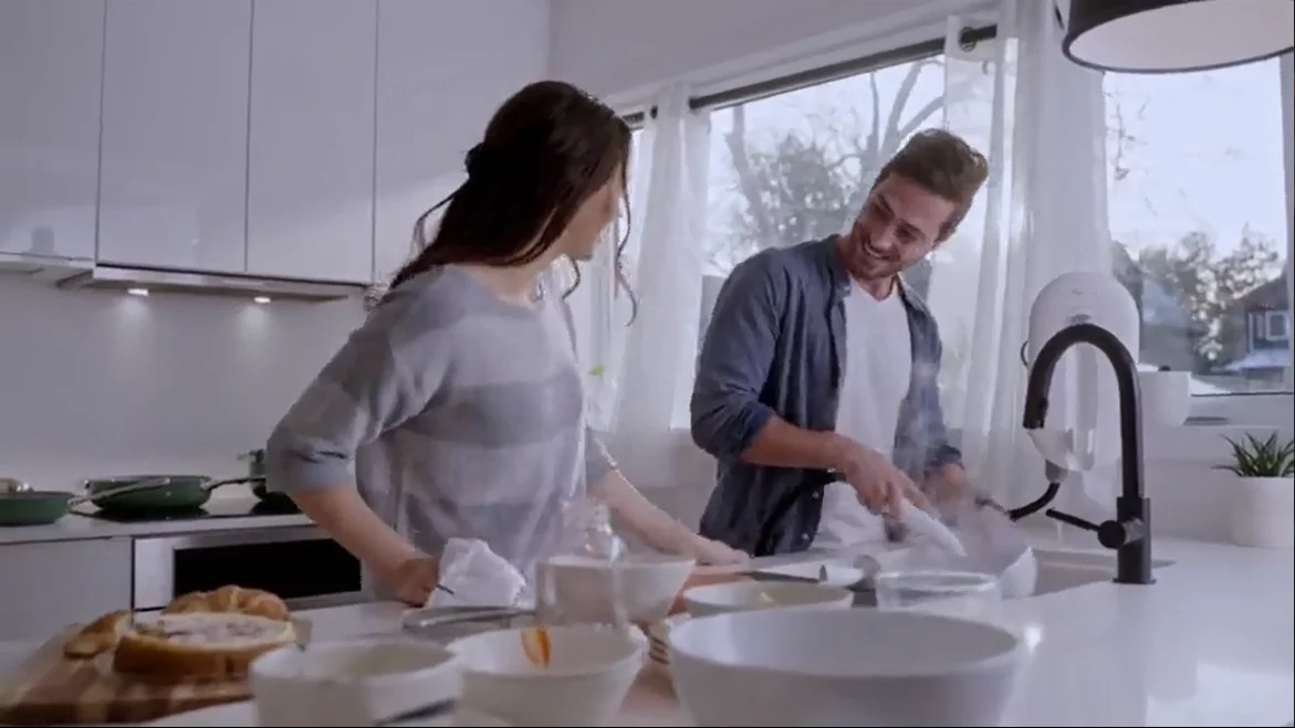 China Dayoo handheld High Temperature Pressure Speed Energy water saving Efficiently remove oil stains small Steam Dishwasher