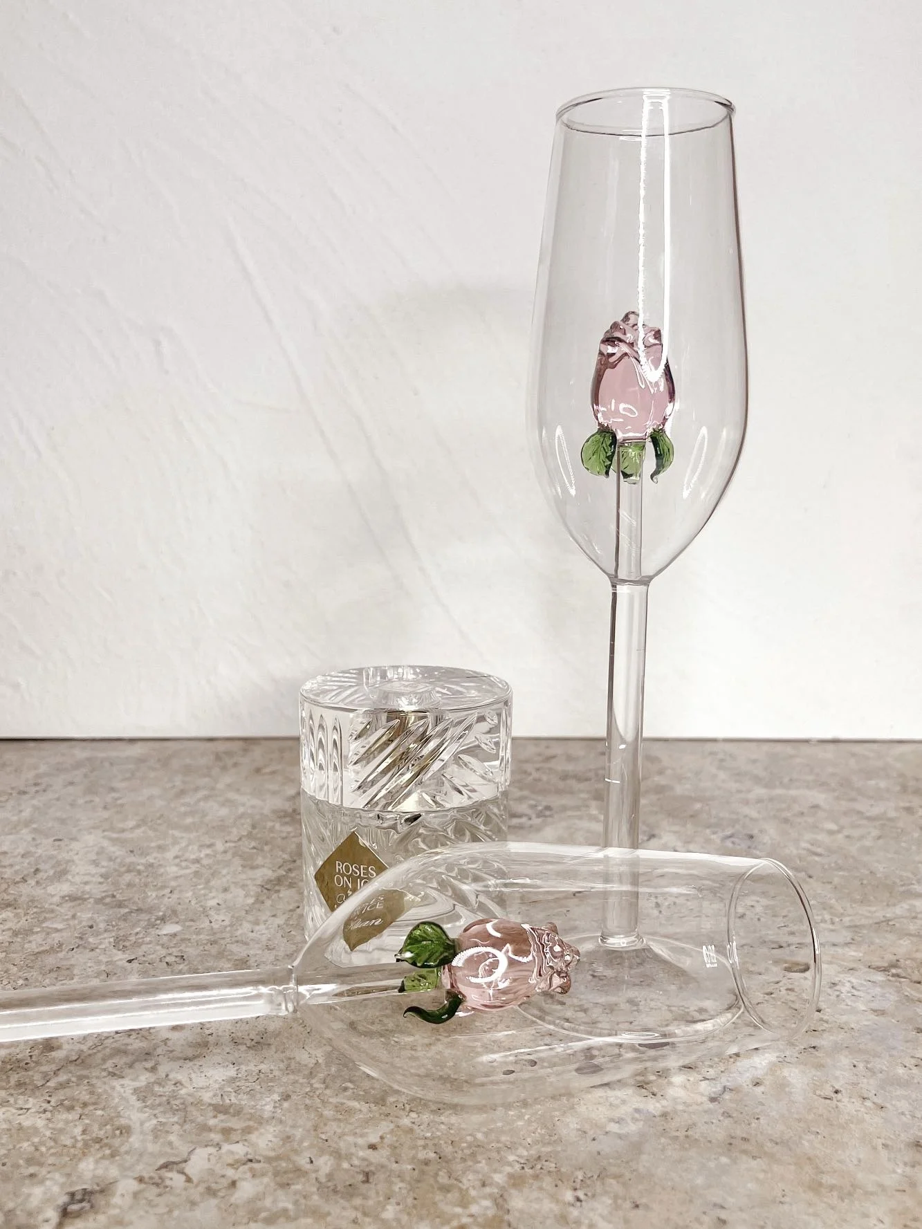 New Design Inserted Long Stem Wine Crystal Glass Goblet With Pink Rose Flower Glass Inside