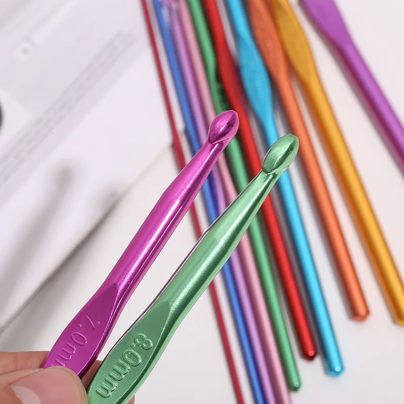 Yarn Craftsman Manufacturer Wholesale 2-10mm Aluminum Handle Crochet Hook Set Knitting Needles Hook For Crochet Yarn