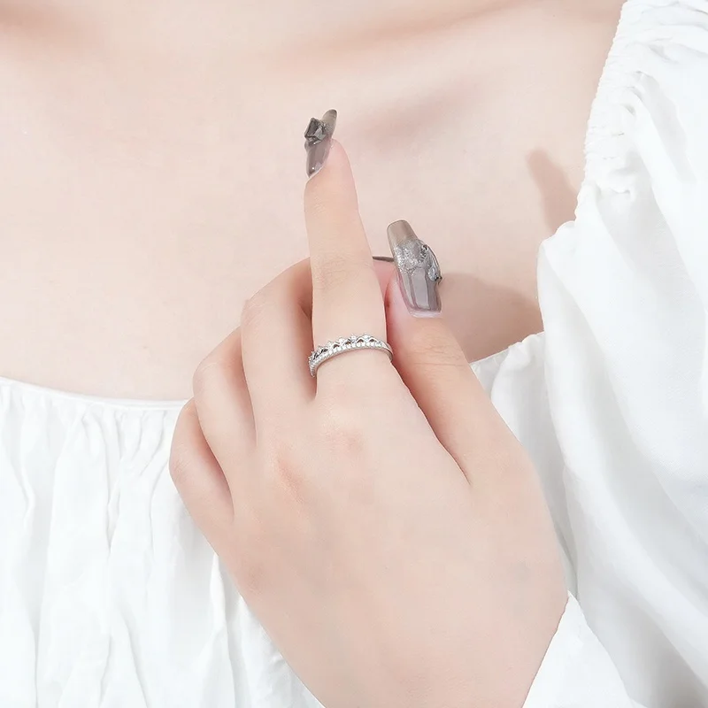 Wholesale 925 Sterling Silver Fine Jewelry Cubic Zirconia Diamond Crown Shape Eternity Zircon Rings for Ladies