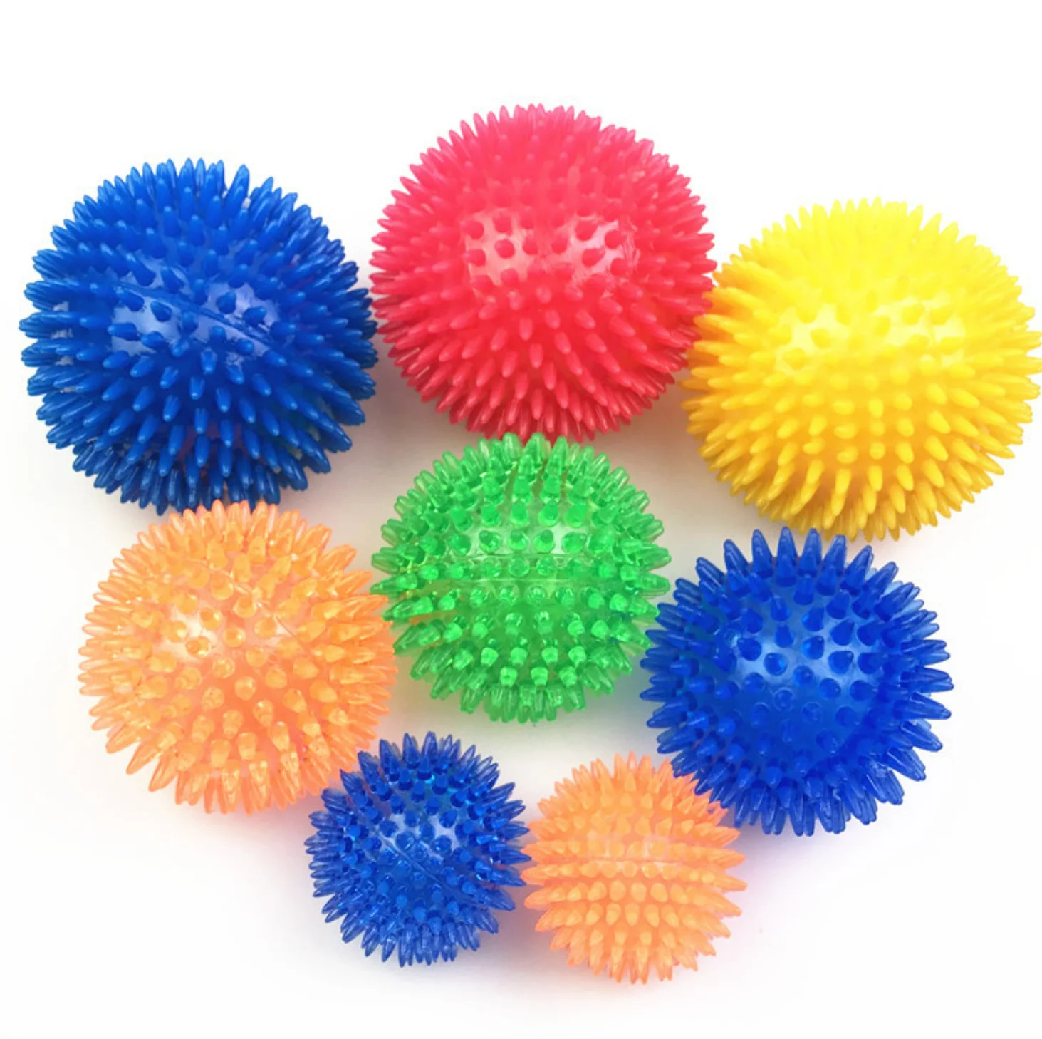 Amazon Hot Selling Squeaky Fetch TPR Dog Spiky Ball Toy