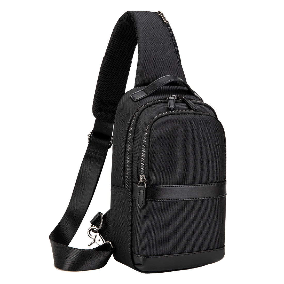 Hot Selling New Design Mens Runners Cross Body Chest Bag Sling Men With Usb