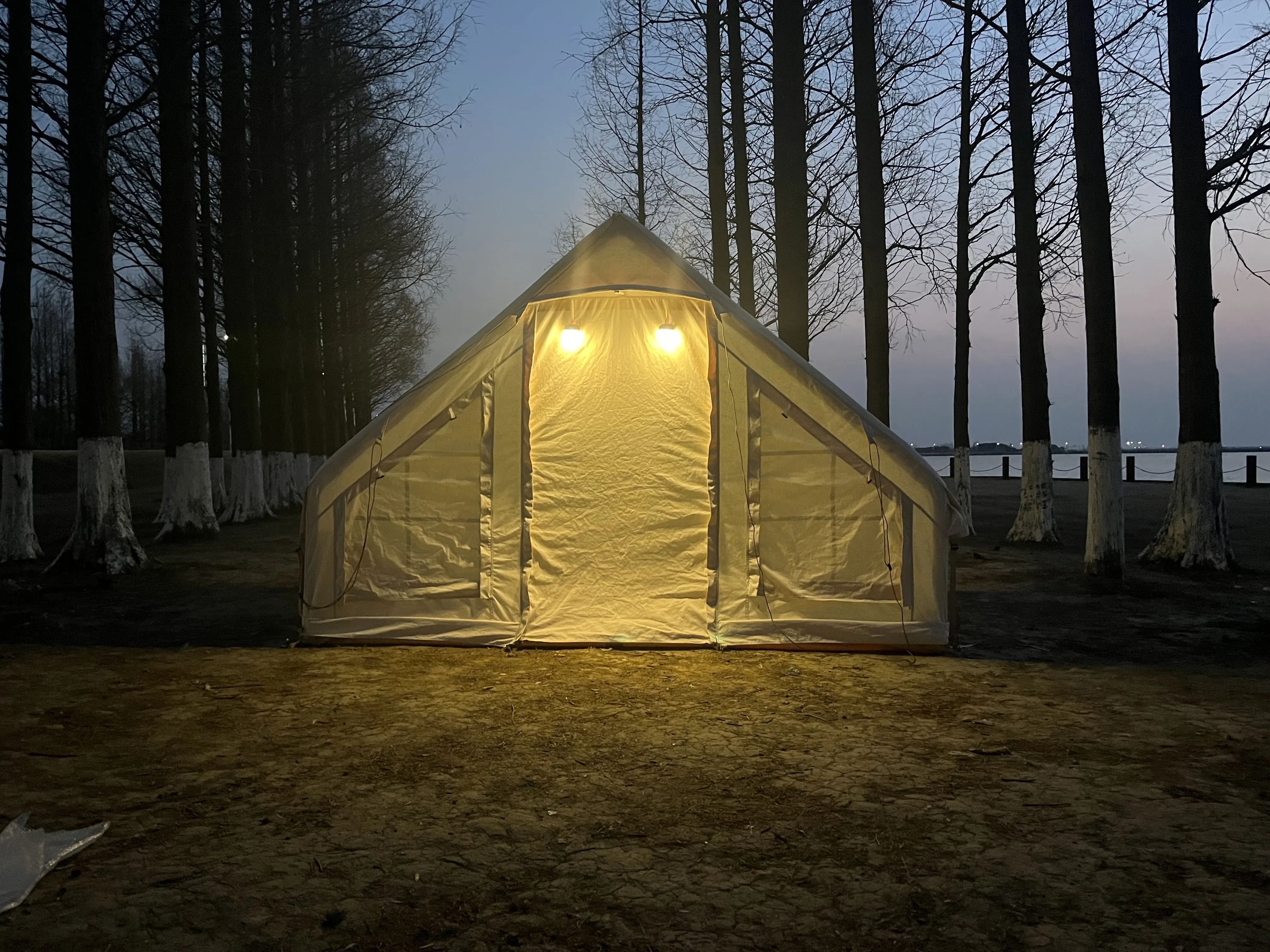 Outdoor Camping Luxury Waterproof Cotton Canvas Tpu Tube Winter Inflatable Glamping Spire Yurt Tent