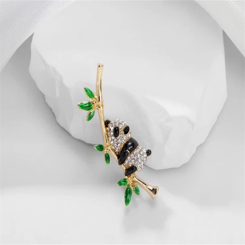 SZ Fashion 1.8*4.7cm alloy animal Panda Brooch Knot high rise bamboo brooch for women Jewelry
