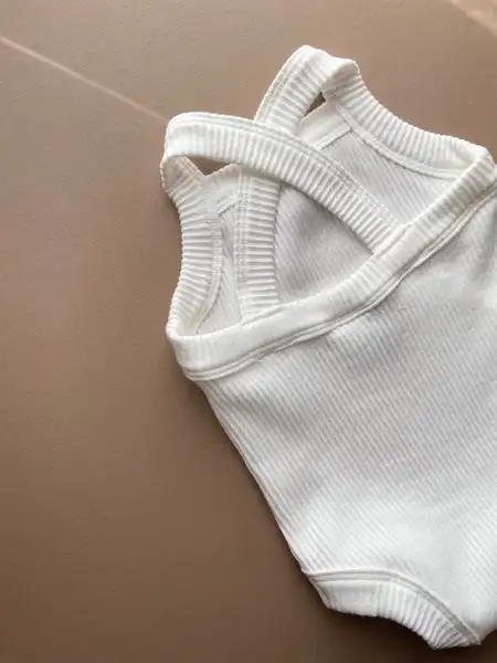 Summer Gender Newborn Baby Romper Vest Soft Ribbed Cotton Baby Bodysuit Cross Back Snap Button Closure One Piece Kids Jumpsuit