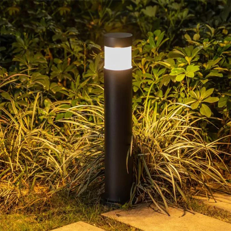 Modern Waterproof Bollard Outdoor LED Lawn Light Landscape Lawn Lamp IP65 Garden Lawn Light